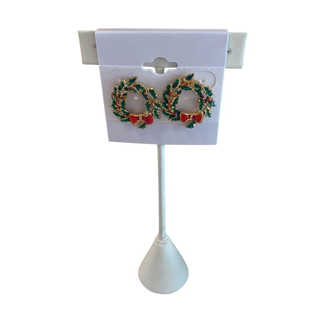 Festive & Charming Wreath Earrings in Red, Green & Gold Tones.